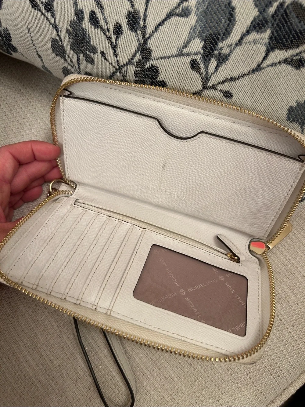MICHAEL KORS Cream Zip-Around Wristlet